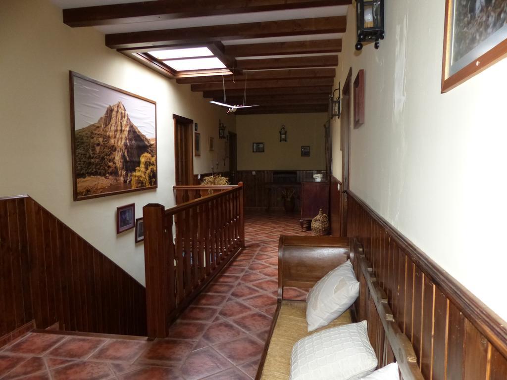 Casa Rural Pena Falcon Torrejón el Rubio エクステリア 写真