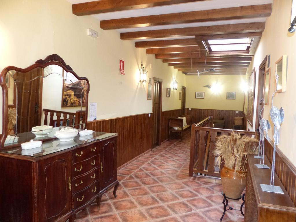 Casa Rural Pena Falcon Torrejón el Rubio エクステリア 写真