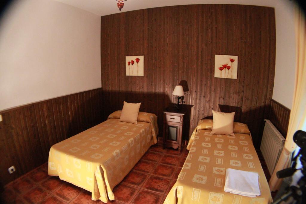 Casa Rural Pena Falcon Torrejón el Rubio エクステリア 写真